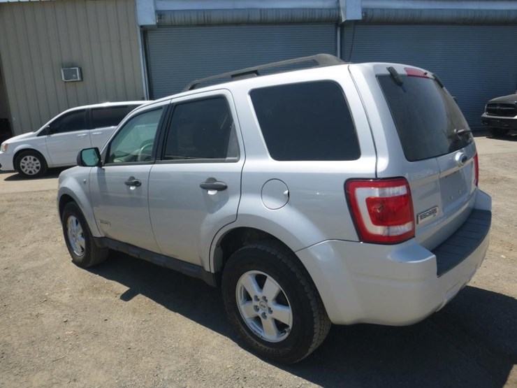 2008-ford-escape-image-4