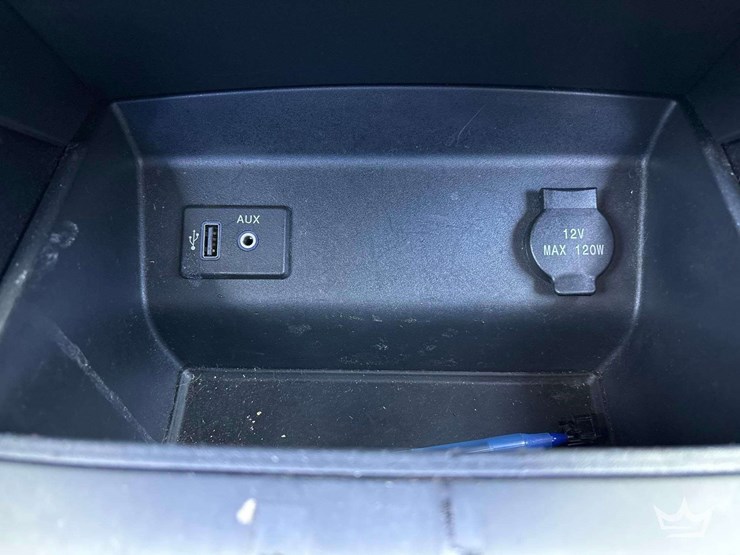 2017-nissan-altima-sedan-image-17