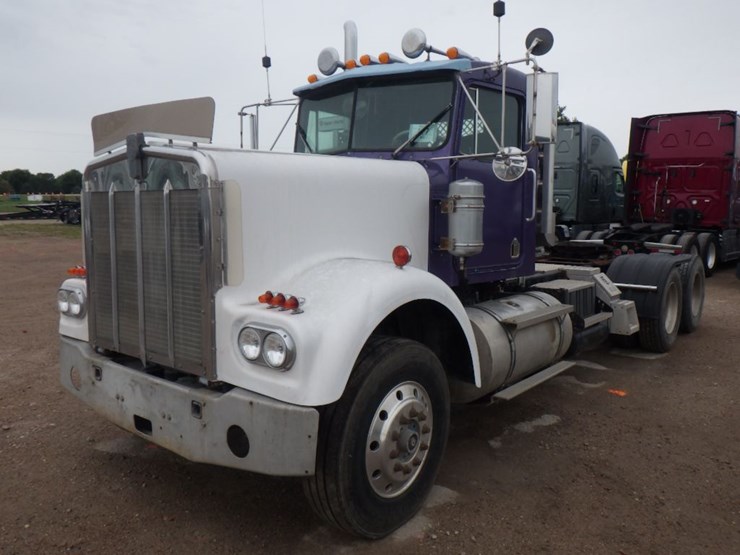 1978-kenworth-w900a-image-1
