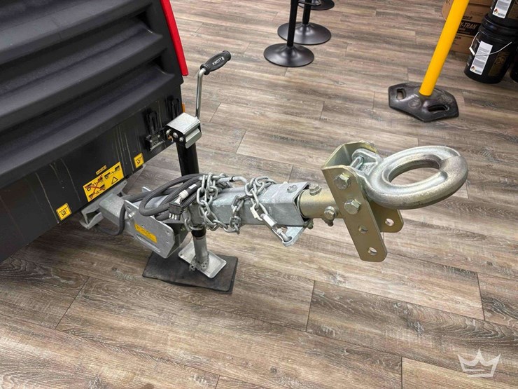 2023-atlas-copco-cps110-s/a-towable-air-compressor-image-17