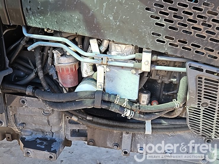 2021-kubota-m5-111-image-18