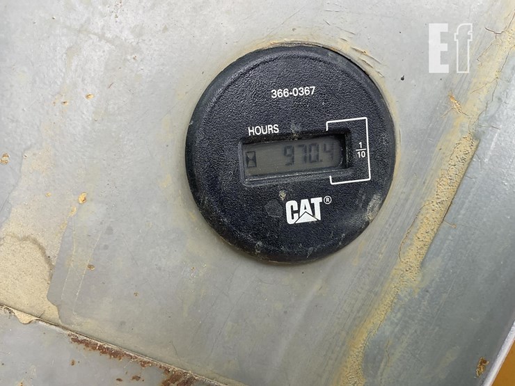 2004-caterpillar-d5g-lgp-image-18