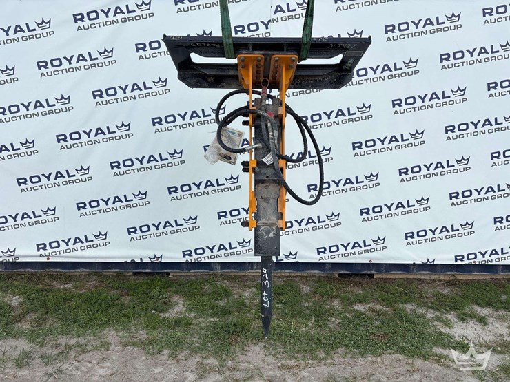 hydraulic-breaker-skid-steer-attachment-image-4