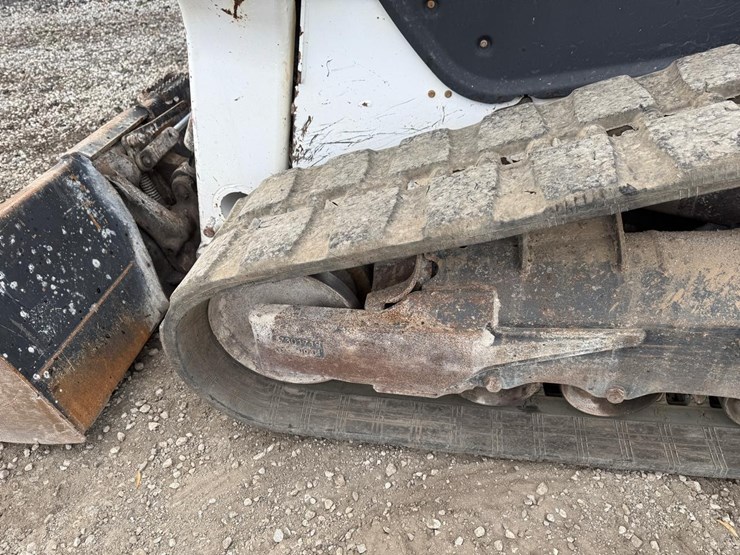 2020-bobcat-t76-image-18