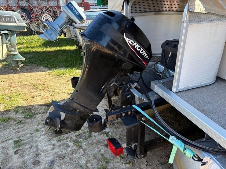 2000-smoker-craft-sunsport-pontoon-boat-image-6