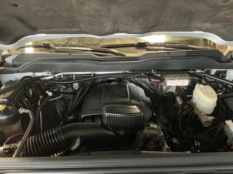 2016-chevrolet-silverado-3500hd-image-9