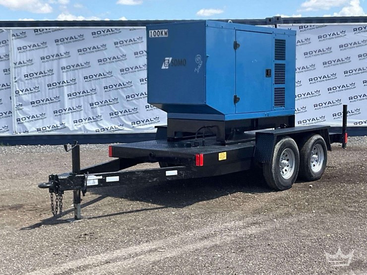 2005-sdmo-100kw-t/a-towable-diesel-generator-image-1