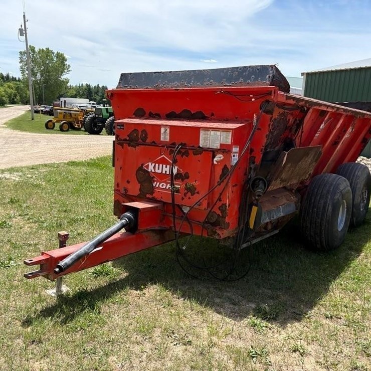 KUHN KNIGHT 8124
