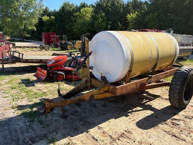 water-tank-nurse-trailer-w/pump-image-3