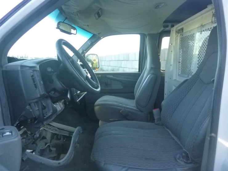2007-chevrolet-express-g3500-image-9