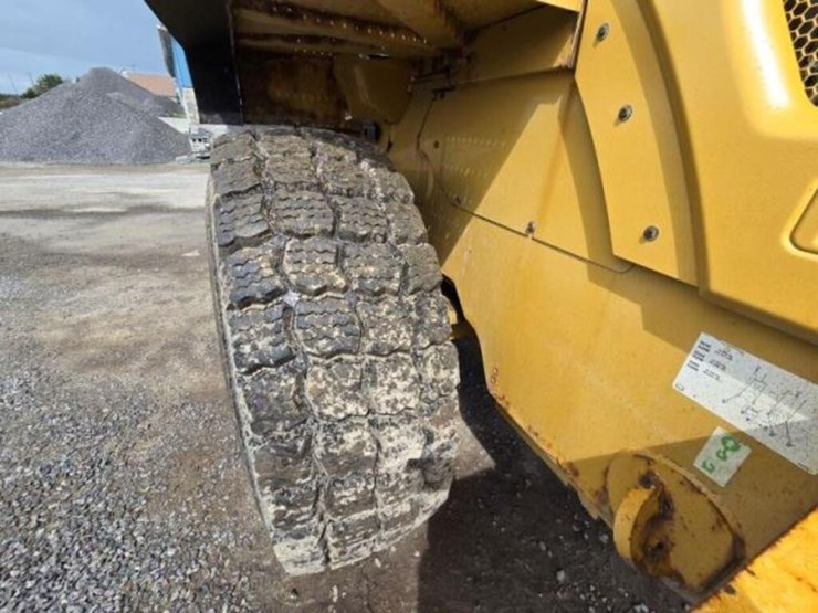 2016-caterpillar-938k-image-18