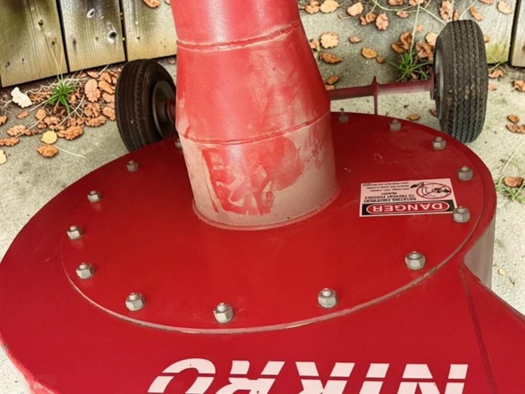 nikro-gas-powered-industrial-blower,-has-compression-image-3