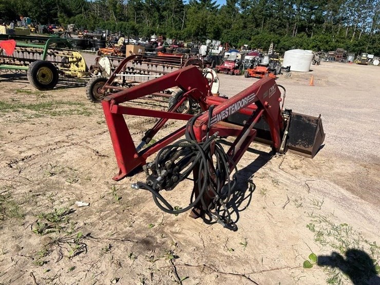 westendorf-nl-21-quick-attach-loader-image-2