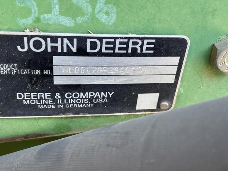 john-deere-6420-image-64