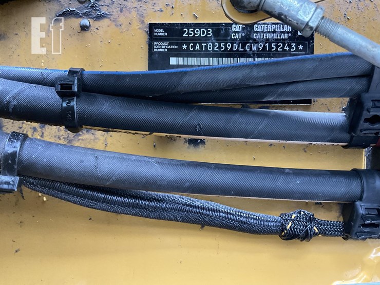 2021-caterpillar-259d3-image-19