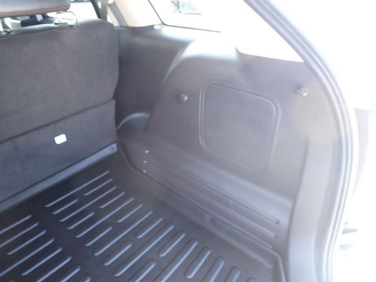 2011-ford-edge-image-61