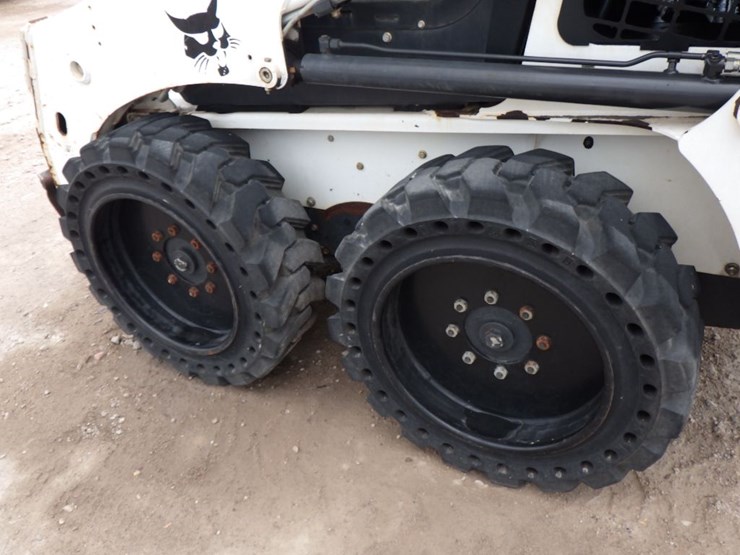 2019-bobcat-s450-image-8