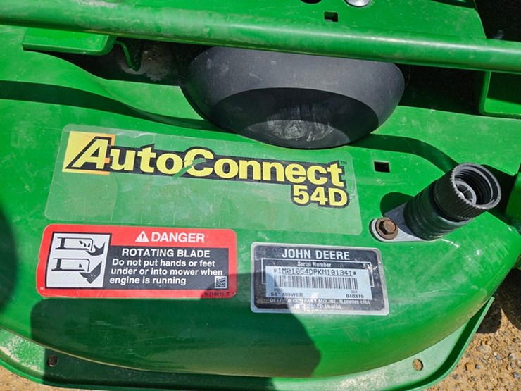 john-deere-1025r-image-17