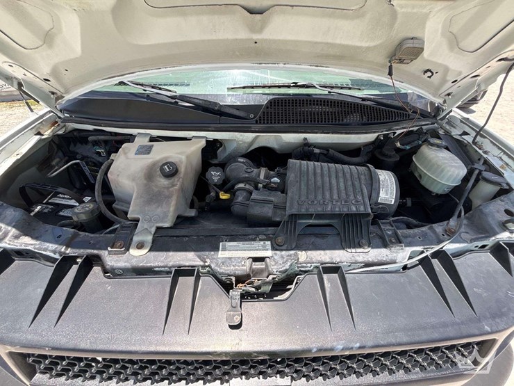 2005-gmc-2500-image-7