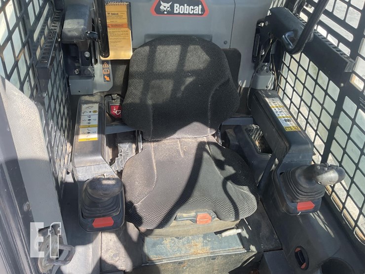 2021-bobcat-t76-image-14