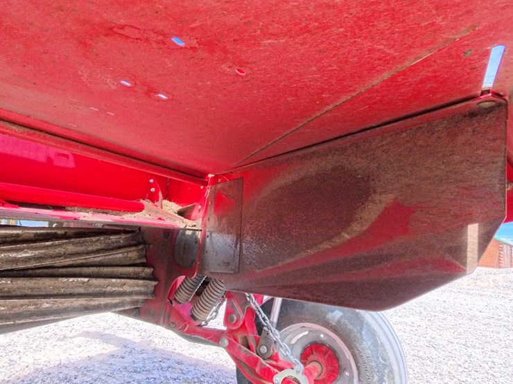massey-ferguson-1383-image-40