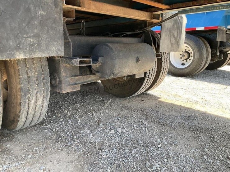 2012-versa-v-bottom-spreader-trailer-image-13