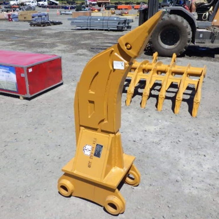 CATERPILLAR 320
