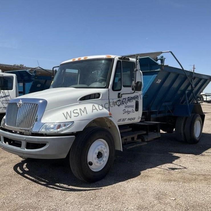 2007 INTERNATIONAL DURASTAR 4300