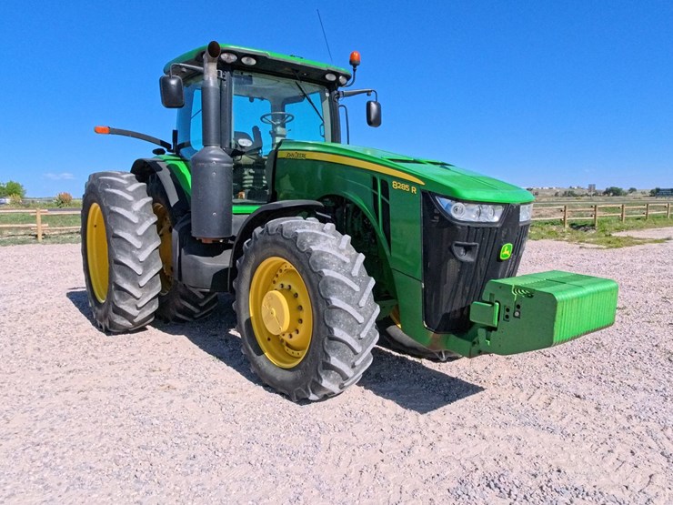 john-deere-8285r-image-7
