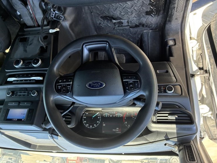 2020-ford-explorer-image-20