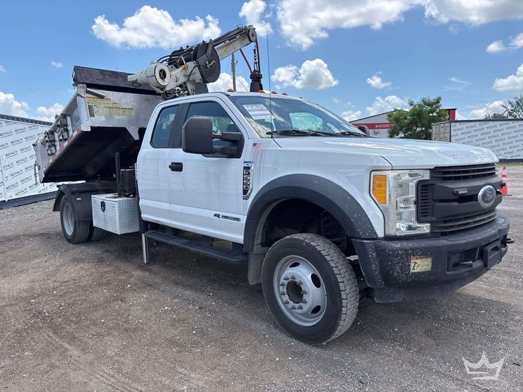 2017-ford-f550-image-2