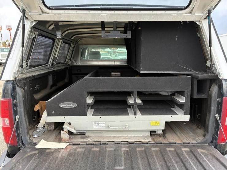 2009-chevrolet-2500hd-image-13