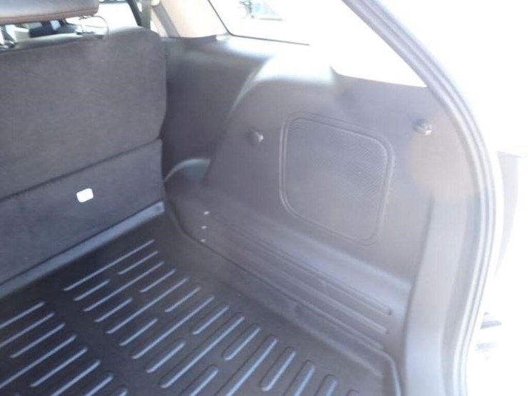 2011-ford-edge-image-61