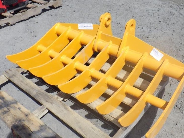 caterpillar-305-image-1