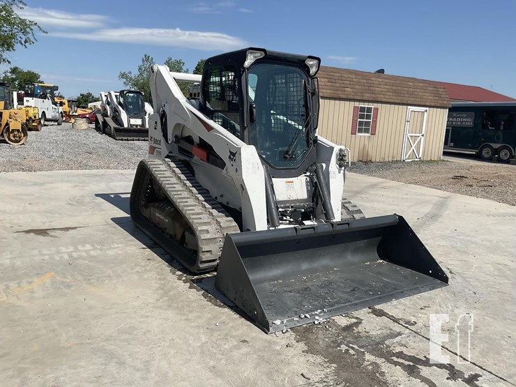 2022-bobcat-t870-image-6