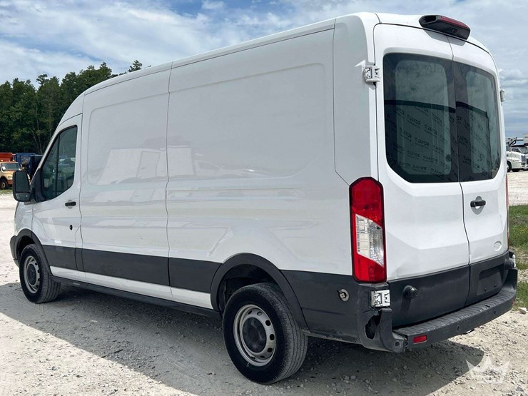 2018-ford-transit-image-4