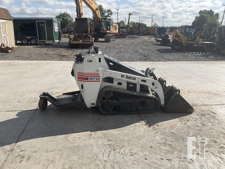 2005-bobcat-mt52-image-5