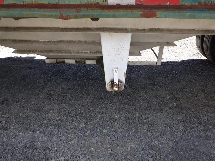 1982-axle-dump-trailer-image-30