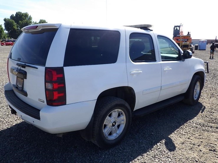 2008-chevrolet-tahoe-image-5