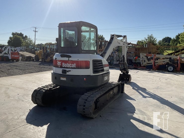 2011-bobcat-e50-image-4