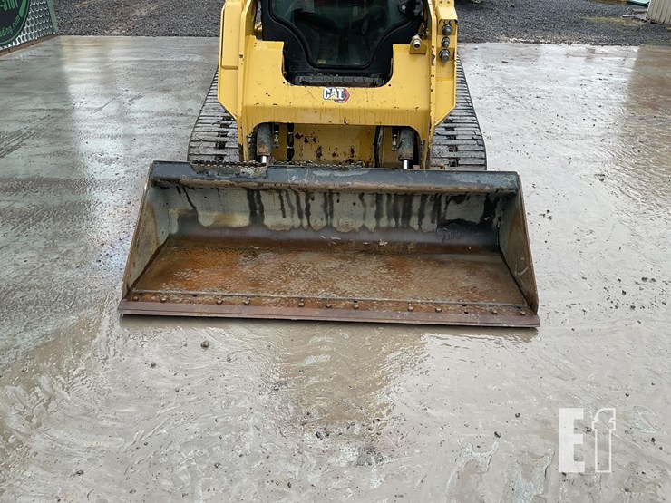 2021-caterpillar-259d3-image-10