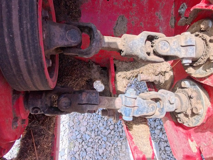 massey-ferguson-1383-image-34