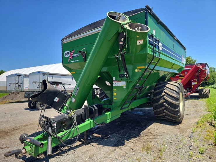 2016-j&m-1112-sd-series-grain-cart,-alliance-1050/50r32-floater-tires,-big-1000pto,-hyd.-adjust-spout,-x-tend-reach,-scales,-roll-tarp,-s/n--2110789-image-1