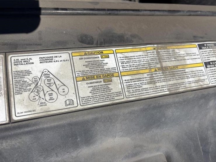2000-ford-f150-xl-image-10