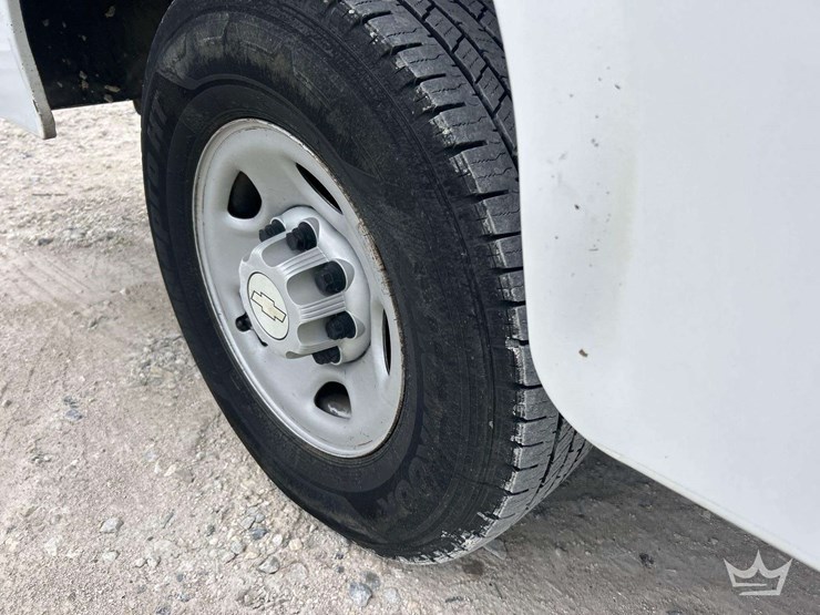 2006-chevrolet-express-knapheide-kuv-enclosed-service-van-image-26