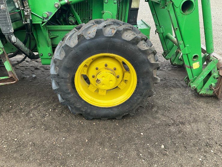 1993-john-deere-6300-image-12