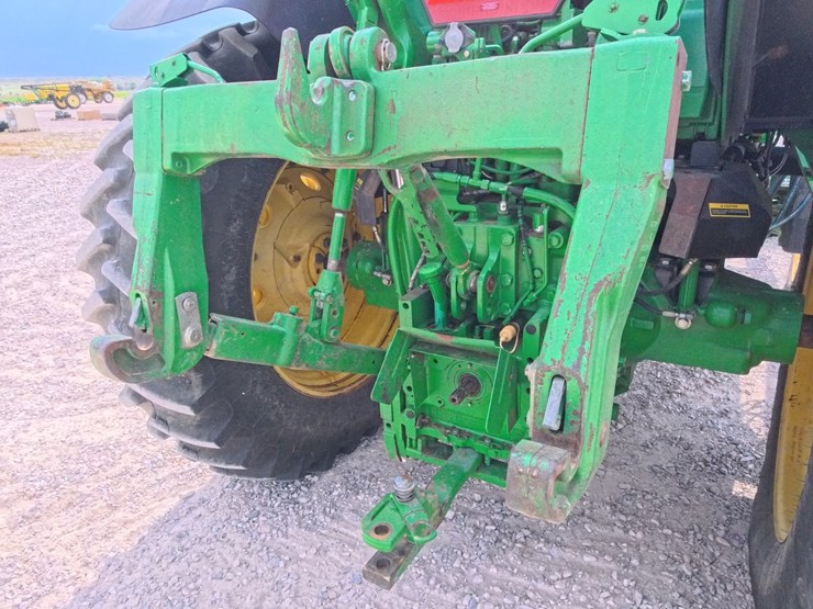 2011-john-deere-7530-premium-image-70