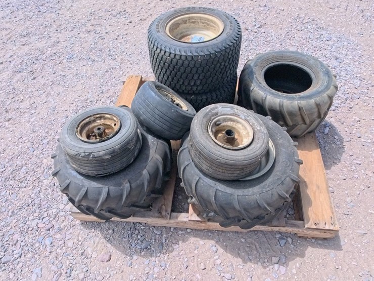 #2020-•-pallet-of-tires-and-rims-image-3
