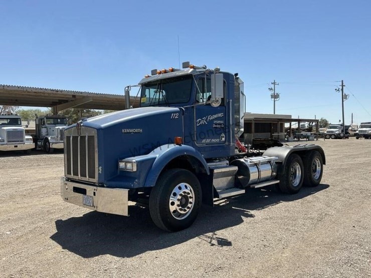 2003-kenworth-t800-image-1