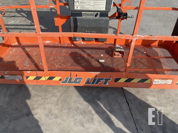 2007-jlg-660sj-image-9